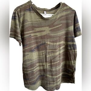 Z Supply- The Ultimate Camo T-Shirt